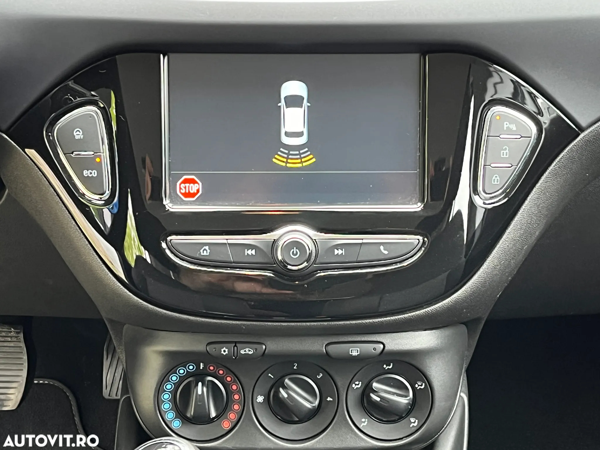 Opel Corsa 1.4 Color Edition - 9
