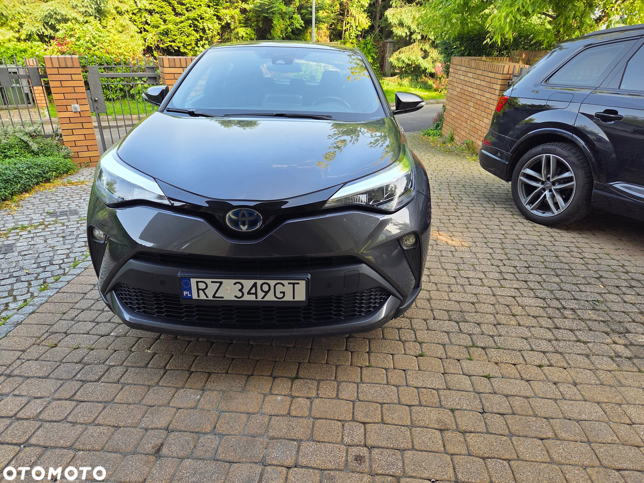 Toyota C-HR 1.8 Hybrid Business - 13