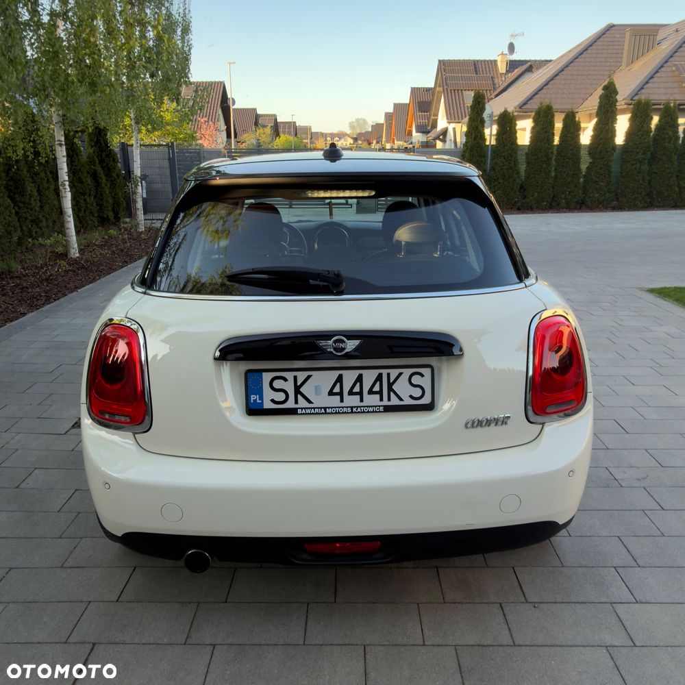 MINI Cooper Standard - 6