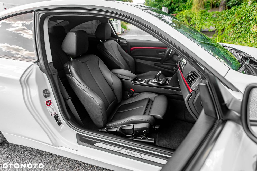 BMW Seria 4 428i xDrive Sport-Aut Luxury Line - 19