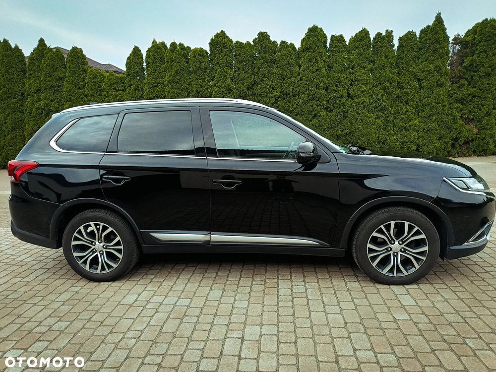 Mitsubishi Outlander 2.2 DID Intense + - 1