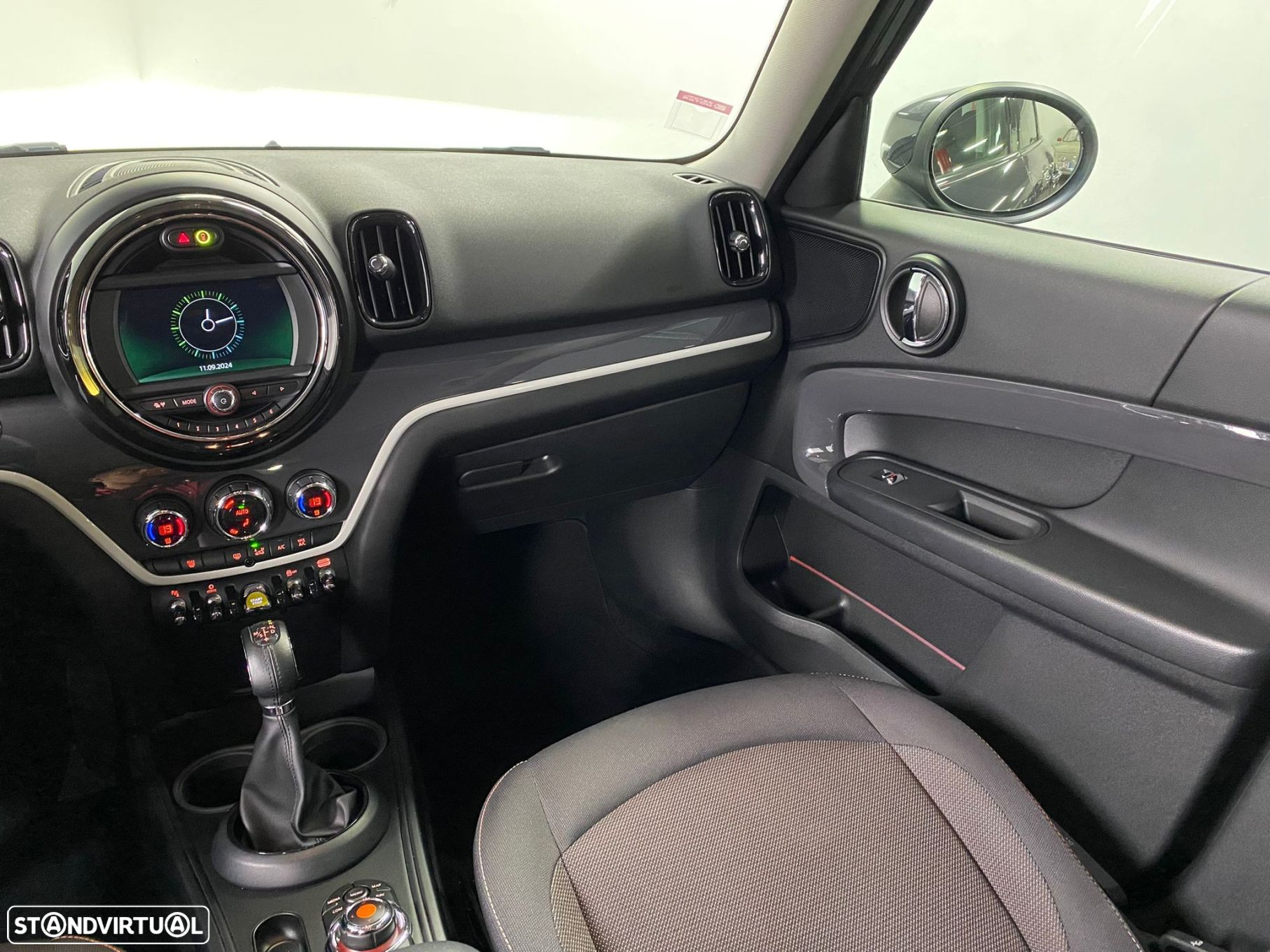 MINI Countryman Cooper SE ALL4 Auto - 11