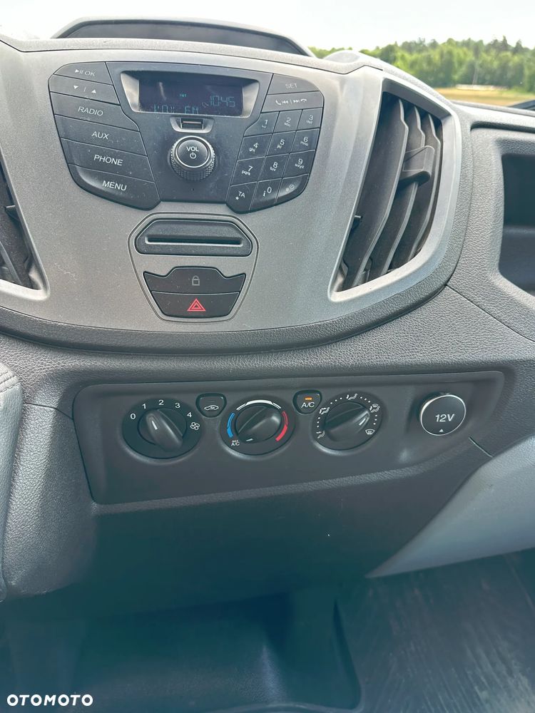 Ford Transit - 9