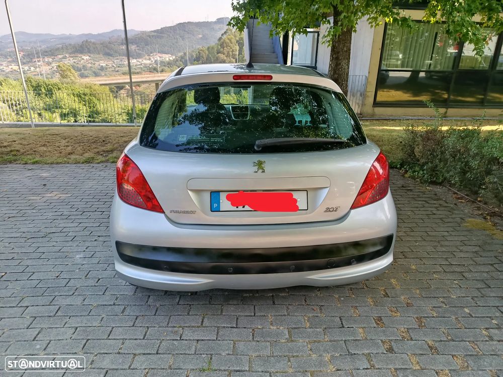Peugeot 207 1.4 HDi Premium - 3