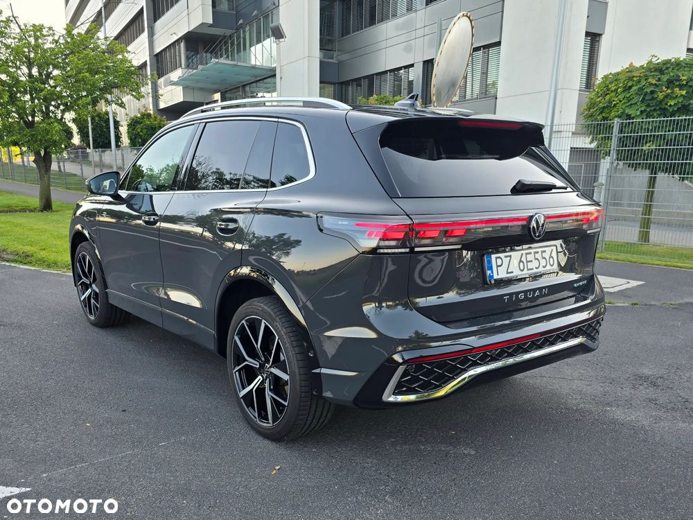 Volkswagen Tiguan - 6
