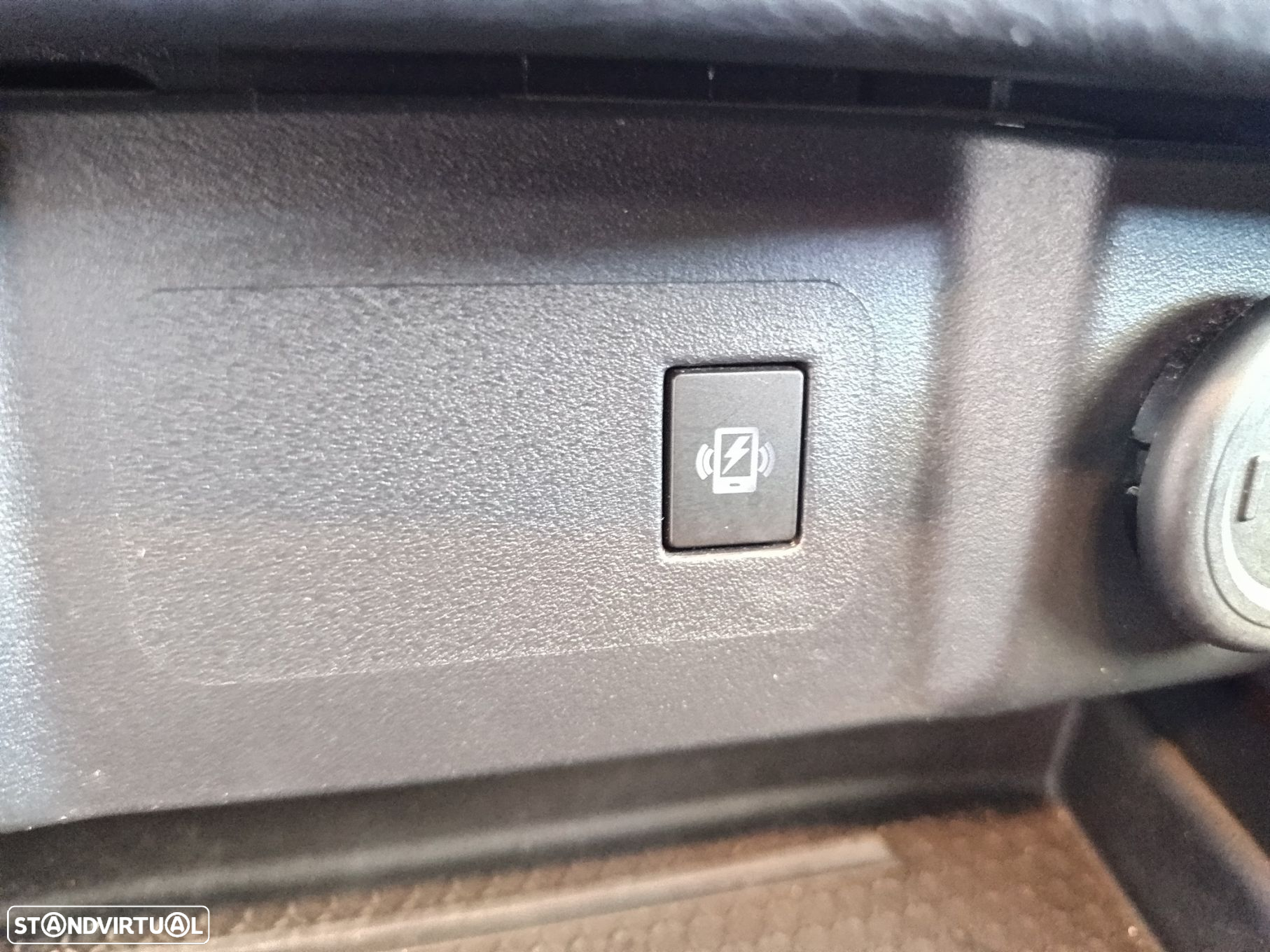 Nissan Qashqai 1.3 DIG-T N-Connecta - 32