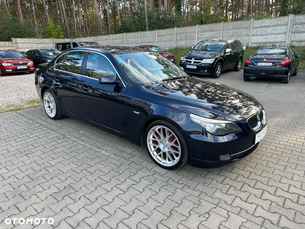 BMW Seria 5 523i Edition Sport