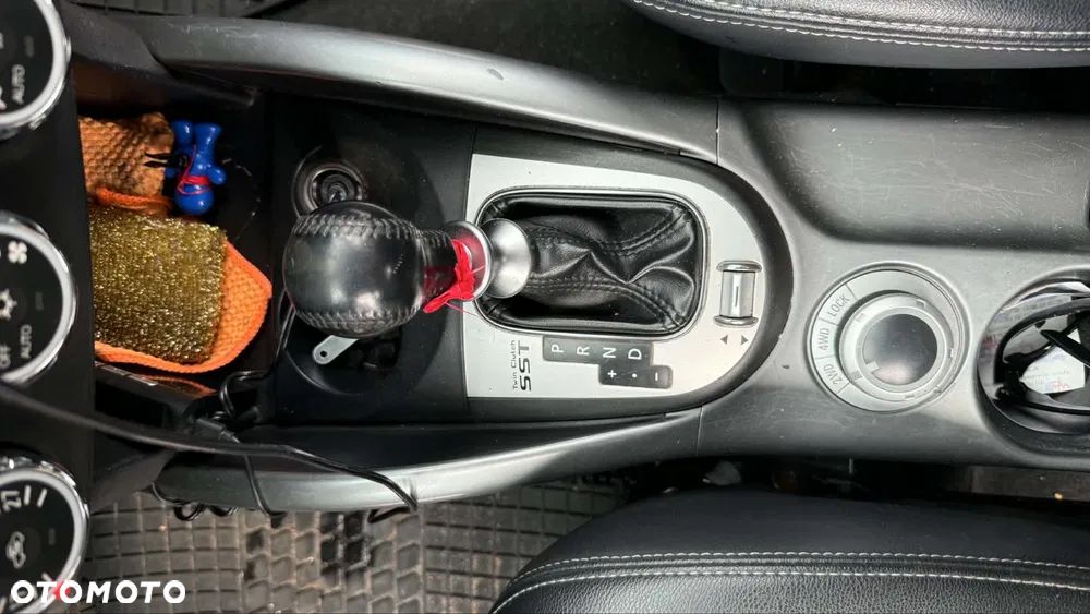 Mitsubishi Outlander - 6