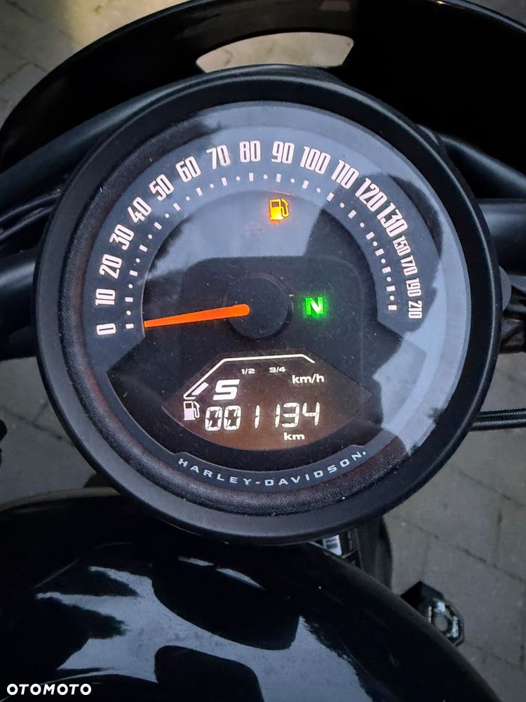 Harley-Davidson Sportster Nightster 975 - 2