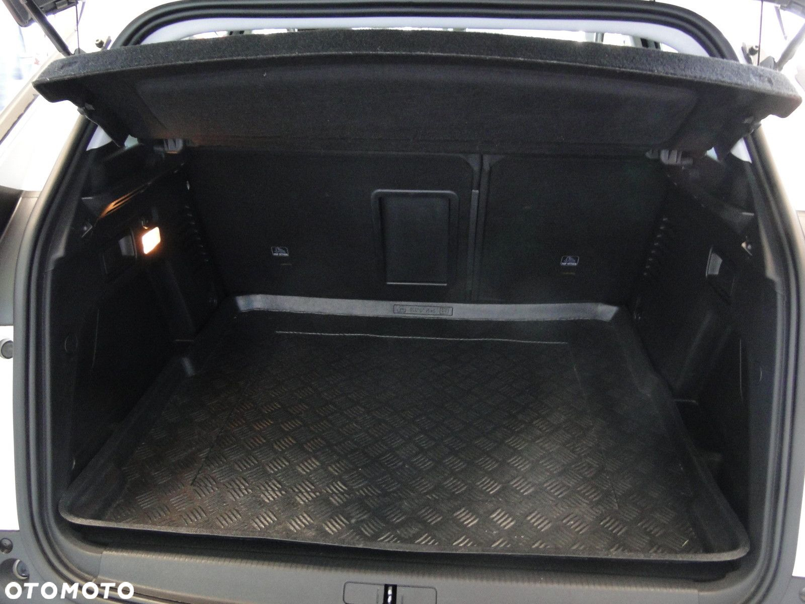 Peugeot 3008 - 12