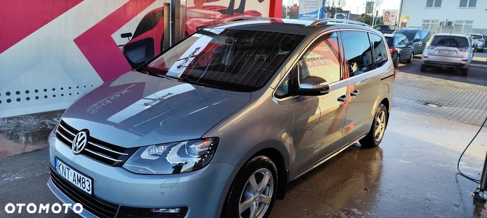 Volkswagen Sharan 2.0 TDI Blue Motion Highline - 6