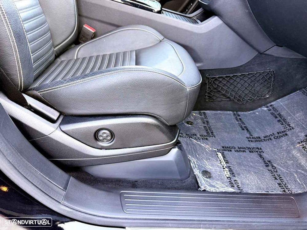 Mercedes-Benz GLE 500 e 4-Matic - 27