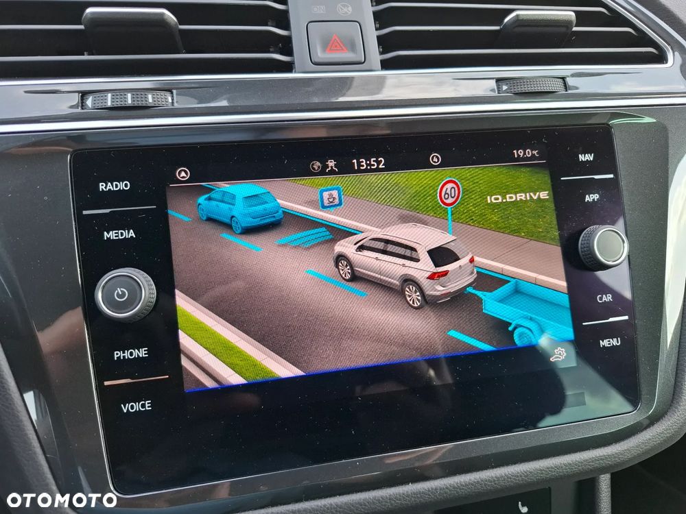 Volkswagen Tiguan 2.0 TDI SCR Urban Sport - 28