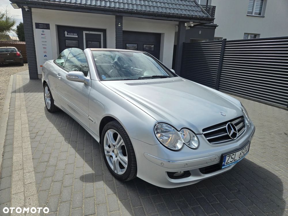 Mercedes-Benz CLK - 2
