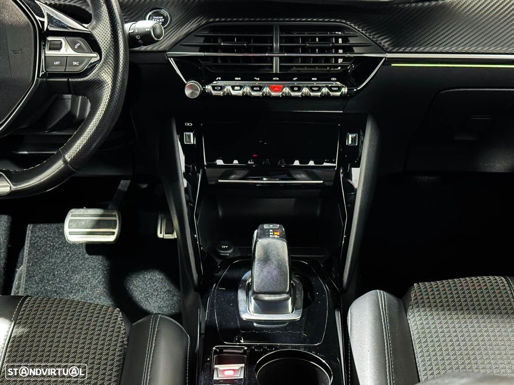 Peugeot e-208 50 kWh GT Pack - 23