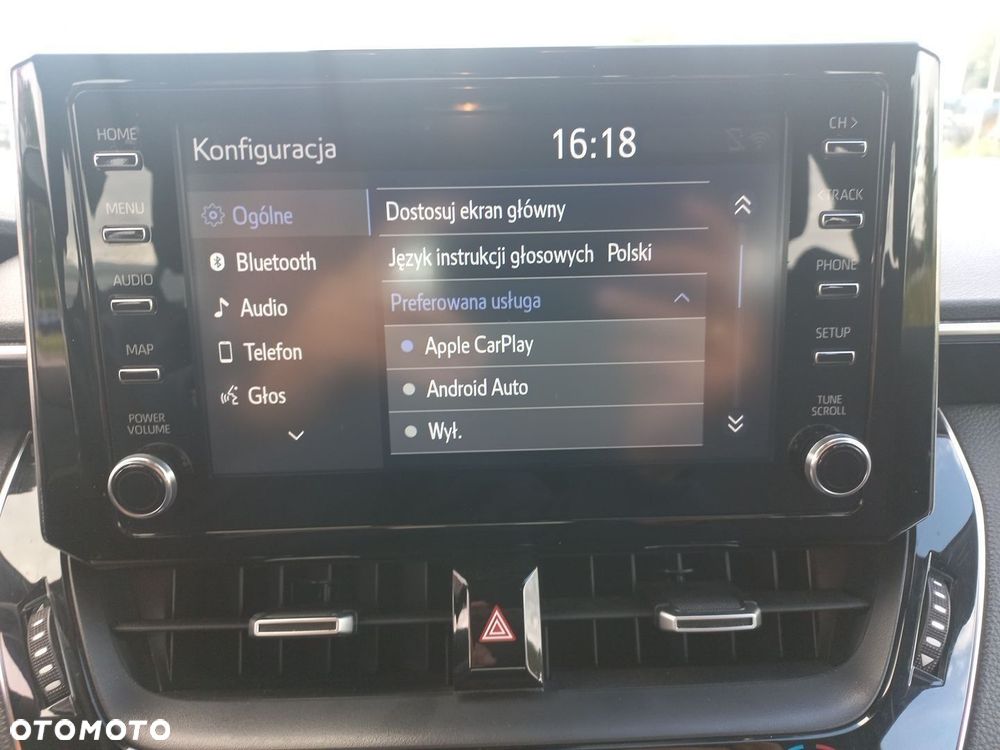 Toyota Corolla 1.8 Hybrid Comfort - 23