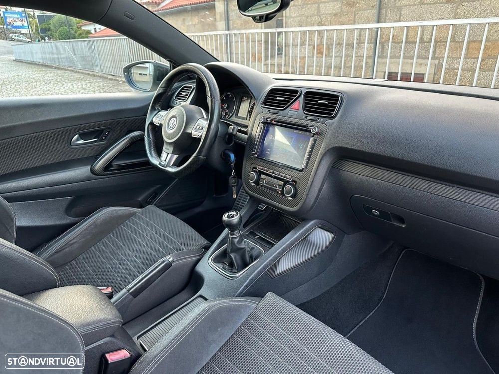 VW Scirocco 2.0 TDI Sport - 13