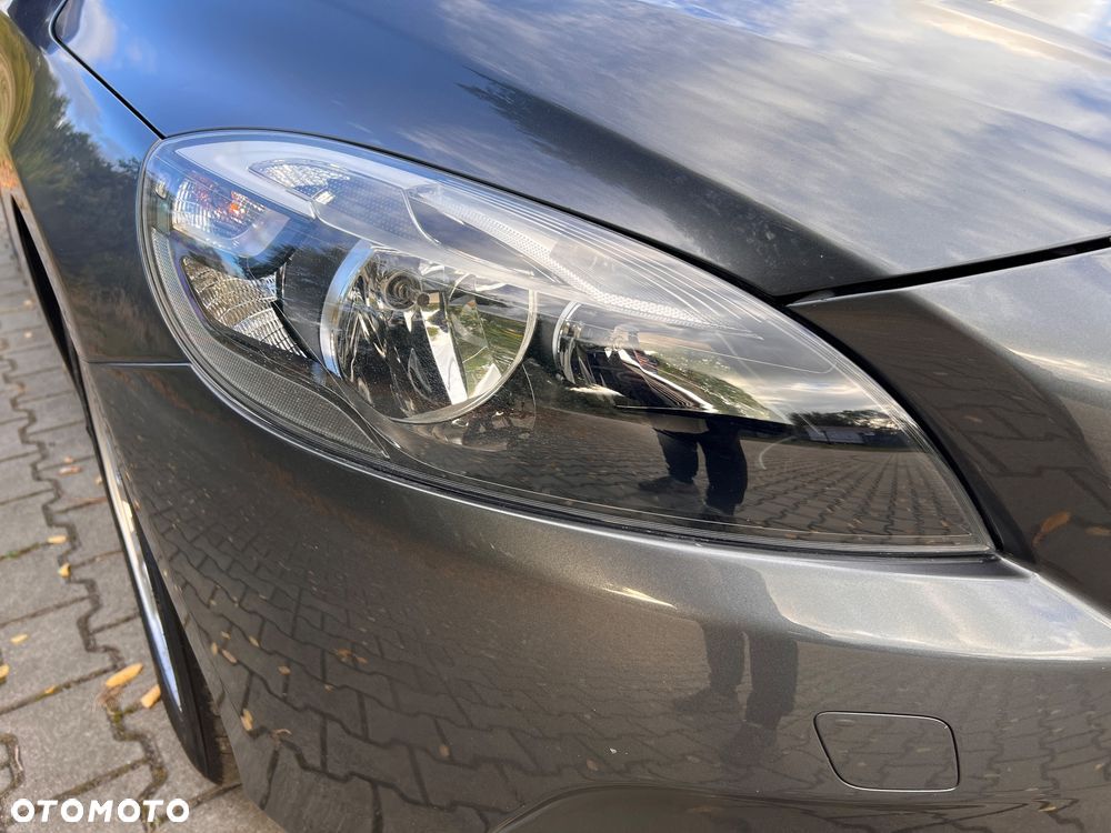 Volvo V40 D2 Kinetic - 20