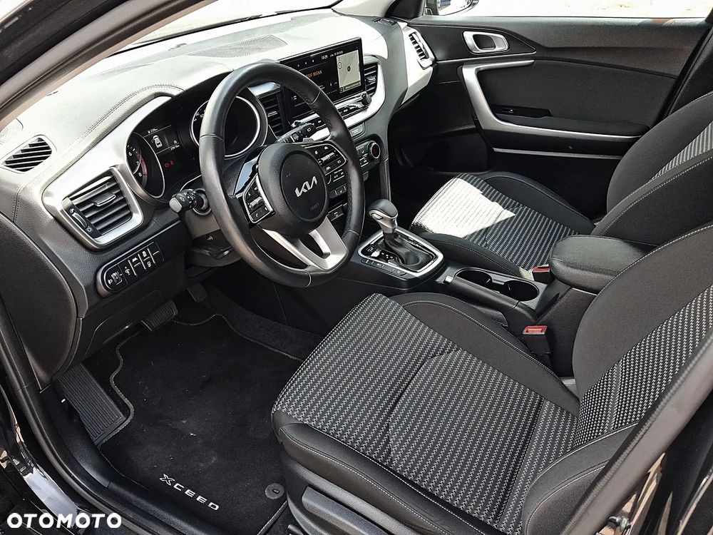 Kia XCeed 1.5 T-GDI M DCT - 16