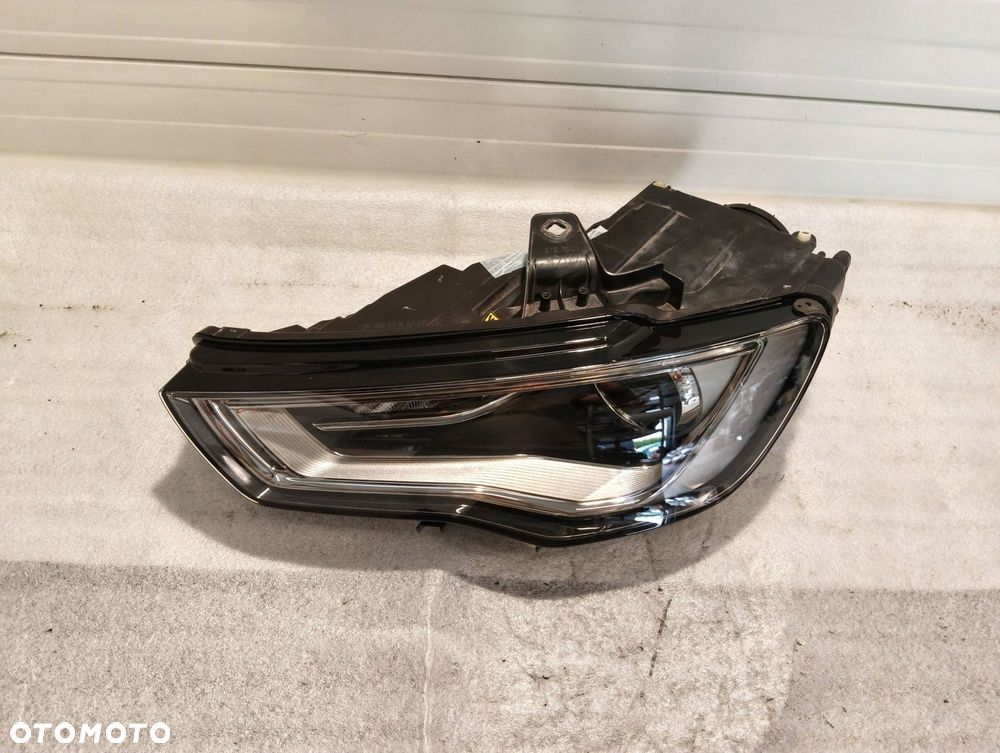 audi a3 8v sm xenon przód strona lewa 8v0941005c - 2