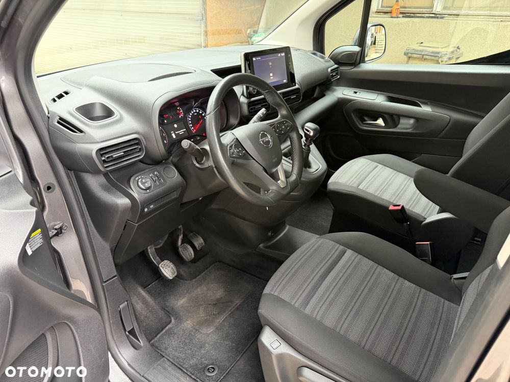 Opel Combo 1.2 Turbo Start/Stop Edition - 10