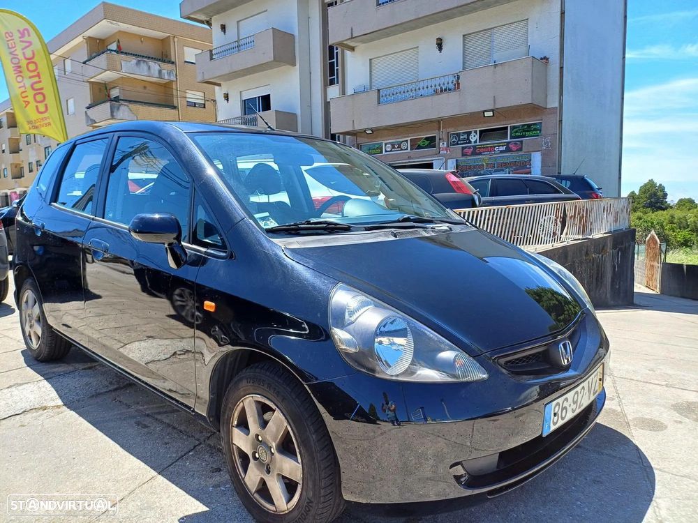 Honda Jazz 1.2 LS AC - 2
