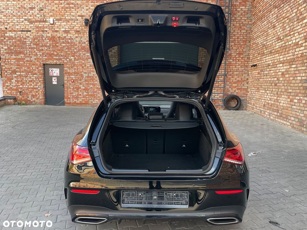 Mercedes-Benz CLA 200 Shooting Brake 7G-DCT AMG Line - 7