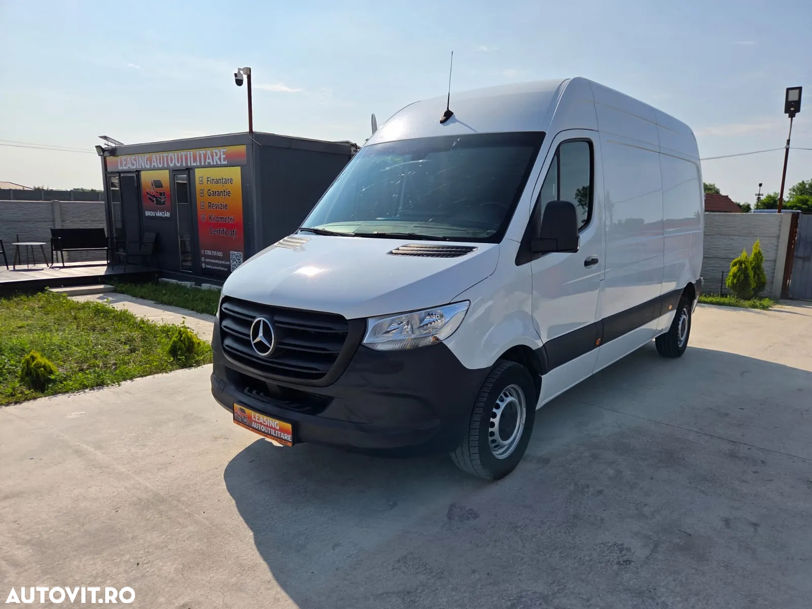 Mercedes-Benz New Sprinter L3H2 - 2