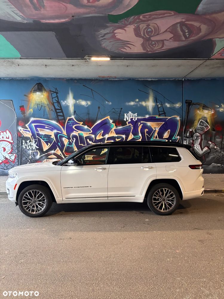Jeep Grand Cherokee 2024 photo 3