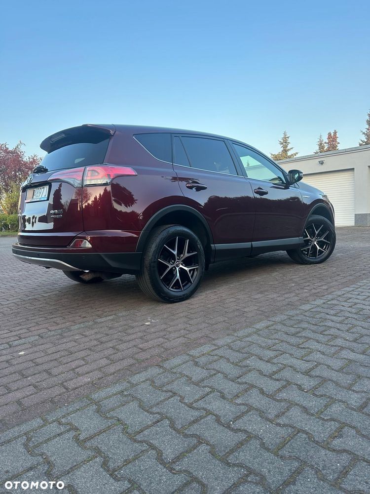 Toyota RAV4 - 11
