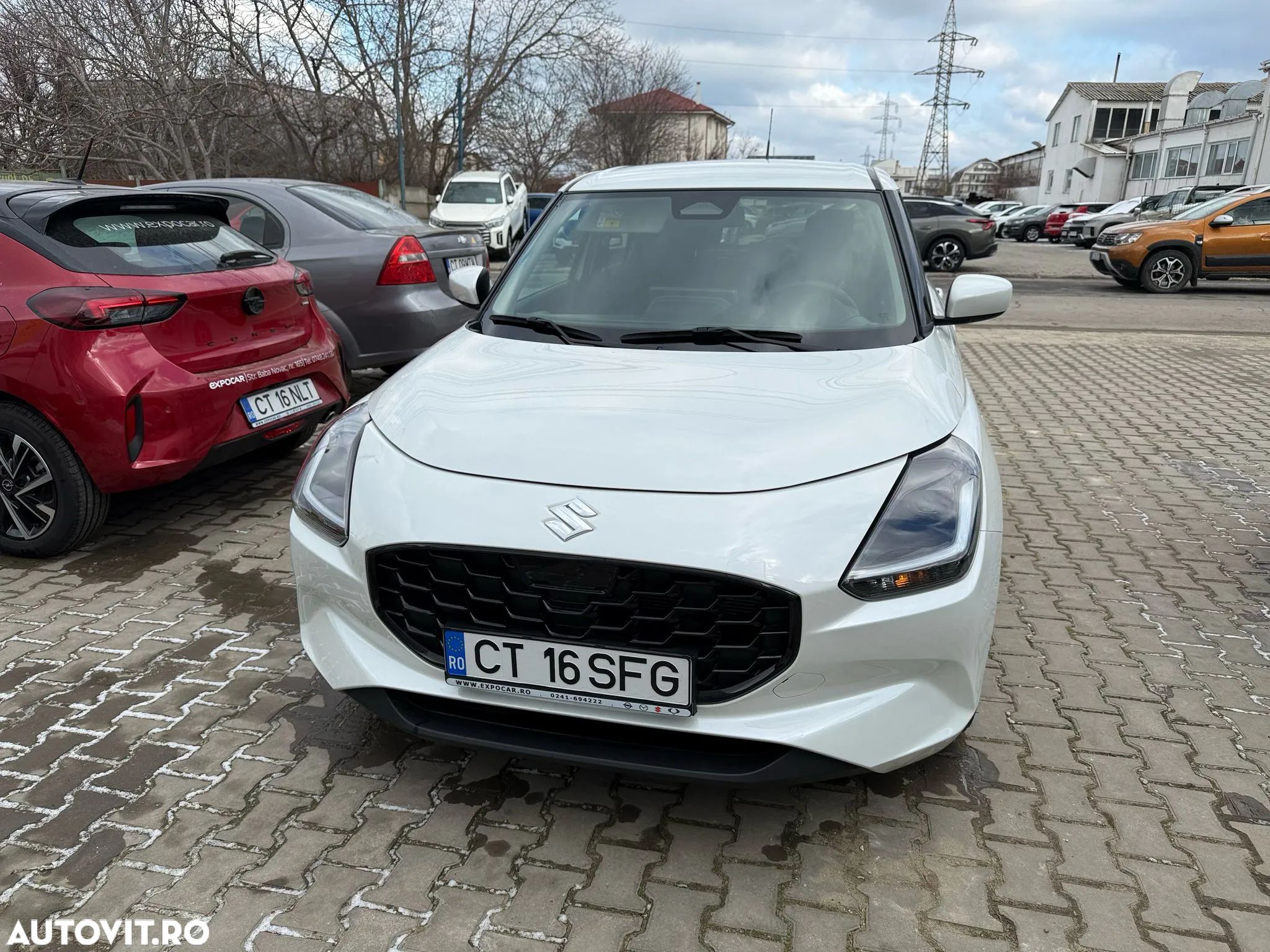 Suzuki Swift 1.2 Dualjet 12V MHEV Passion - 1