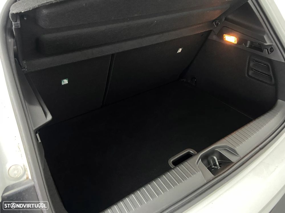Mitsubishi Colt 1.0 MPI-T Invite - 11