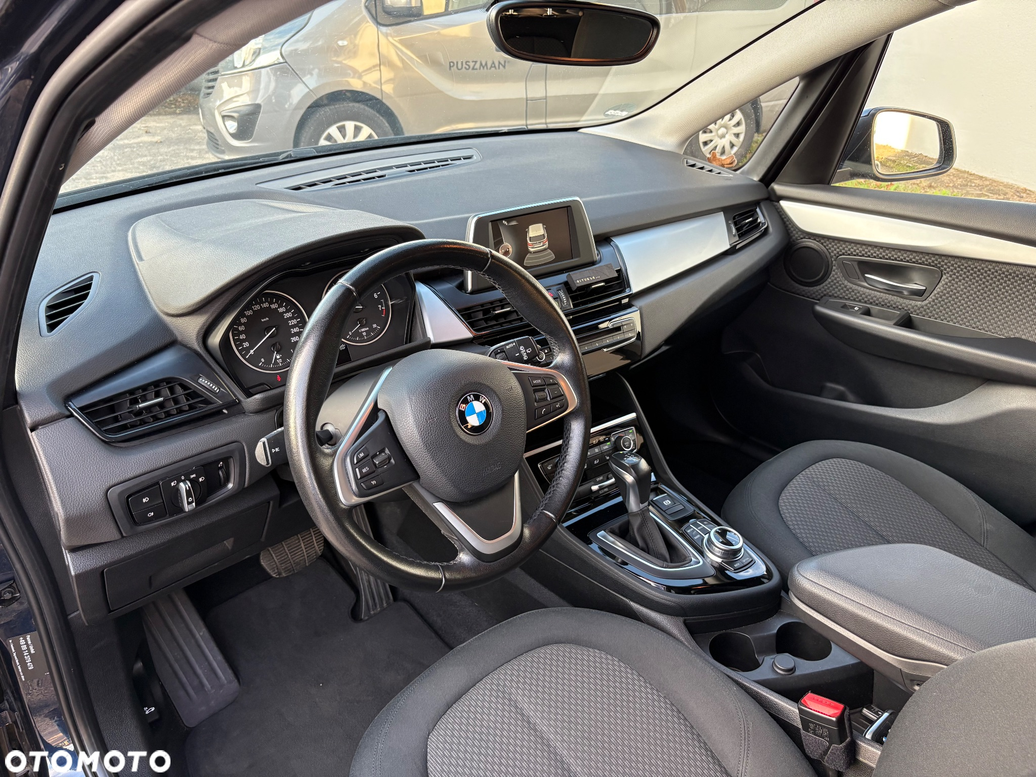 BMW Seria 2 218i Active Tourer - 10
