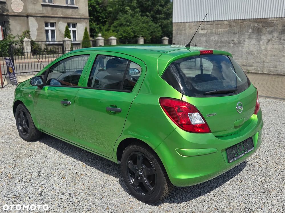 Opel Corsa 1.2 16V Color Edition - 4