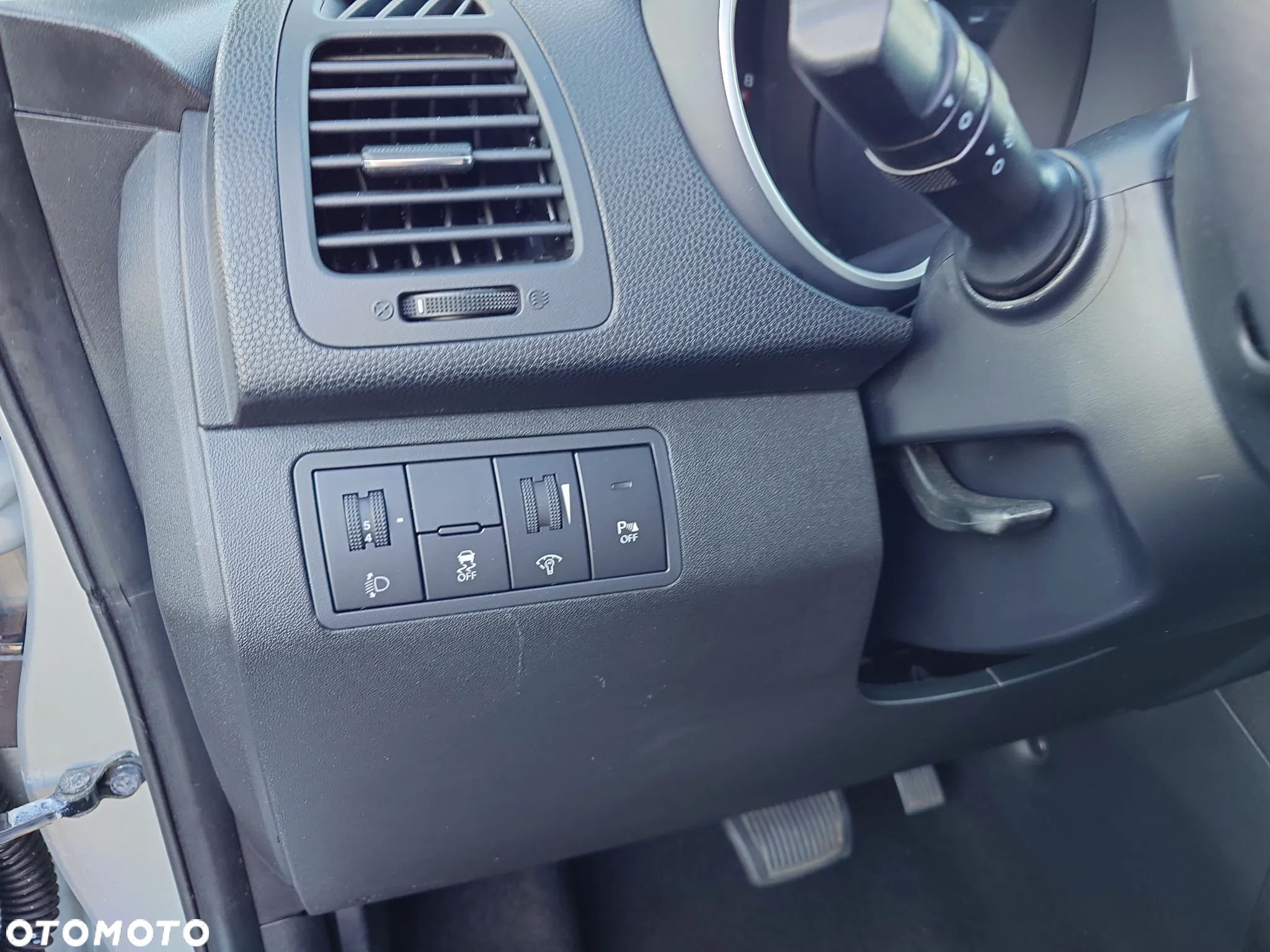 Kia Venga 1.6 CVVT Automatik Dream Team Edition - 10