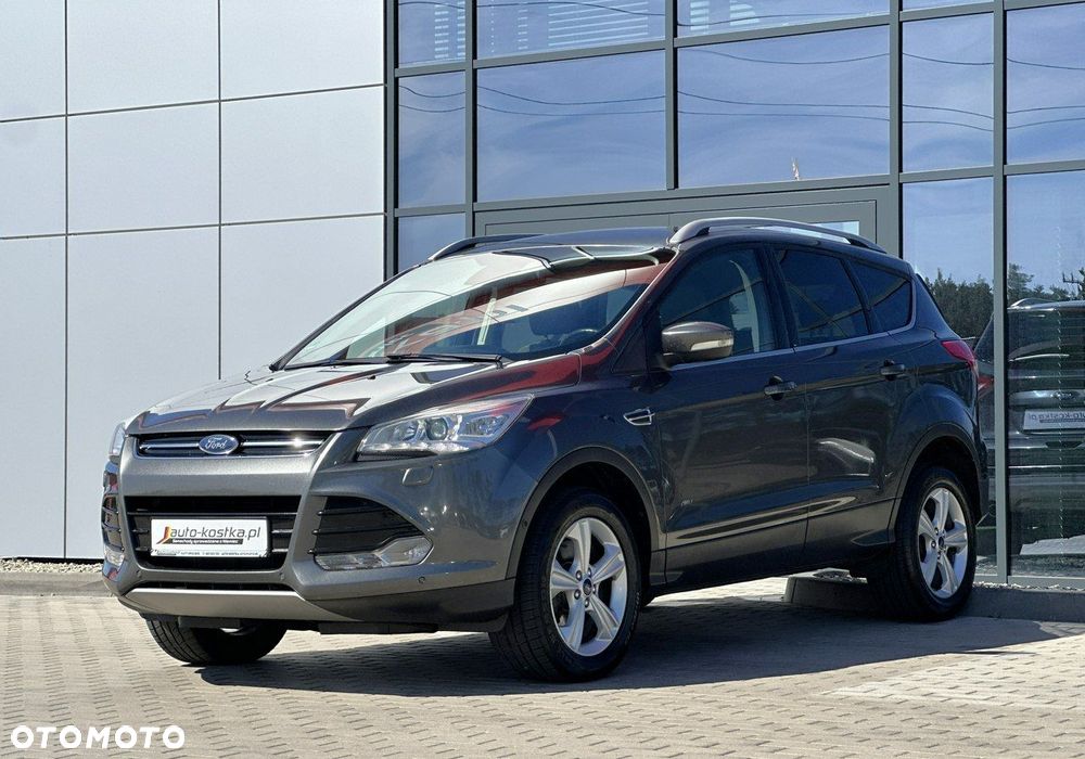 Ford Kuga 2.0 TDCi AWD Titanium - 4