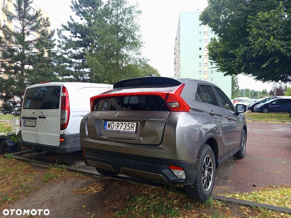 Mitsubishi Eclipse Cross 1.5 T-MIVEC (ClearTec) CVT 2WD Plus - 4