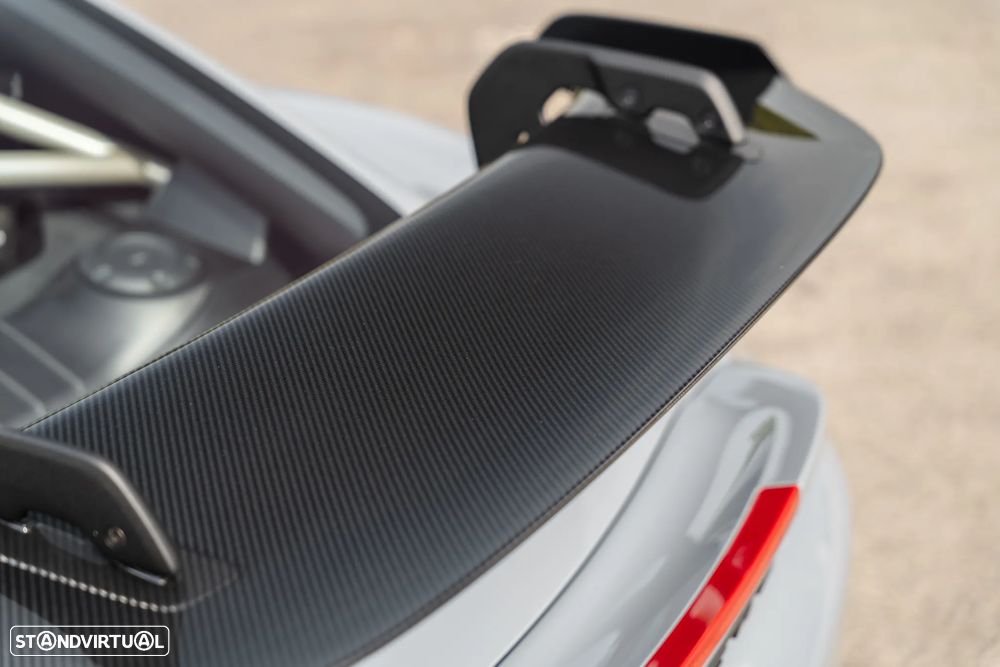 Porsche 718 Cayman GT4 RS - 15