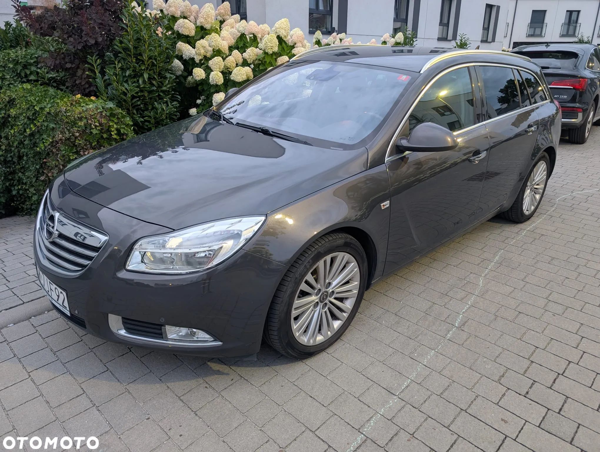 Opel Insignia 2.0 CDTI Sports Tourer - 1