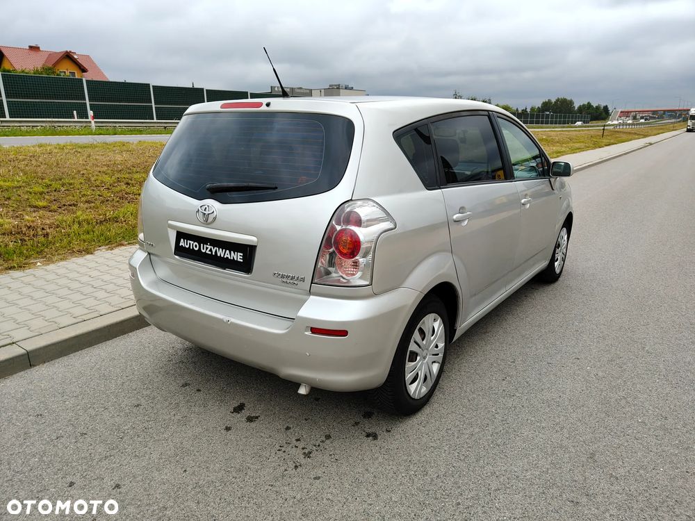 Toyota Corolla Verso 1.8 Sol 7os MM - 31