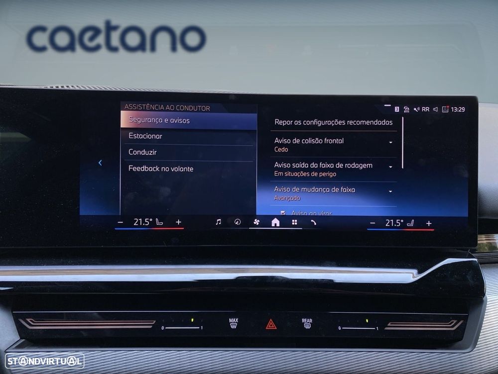 BMW 530 e Pack Desportivo M - 12