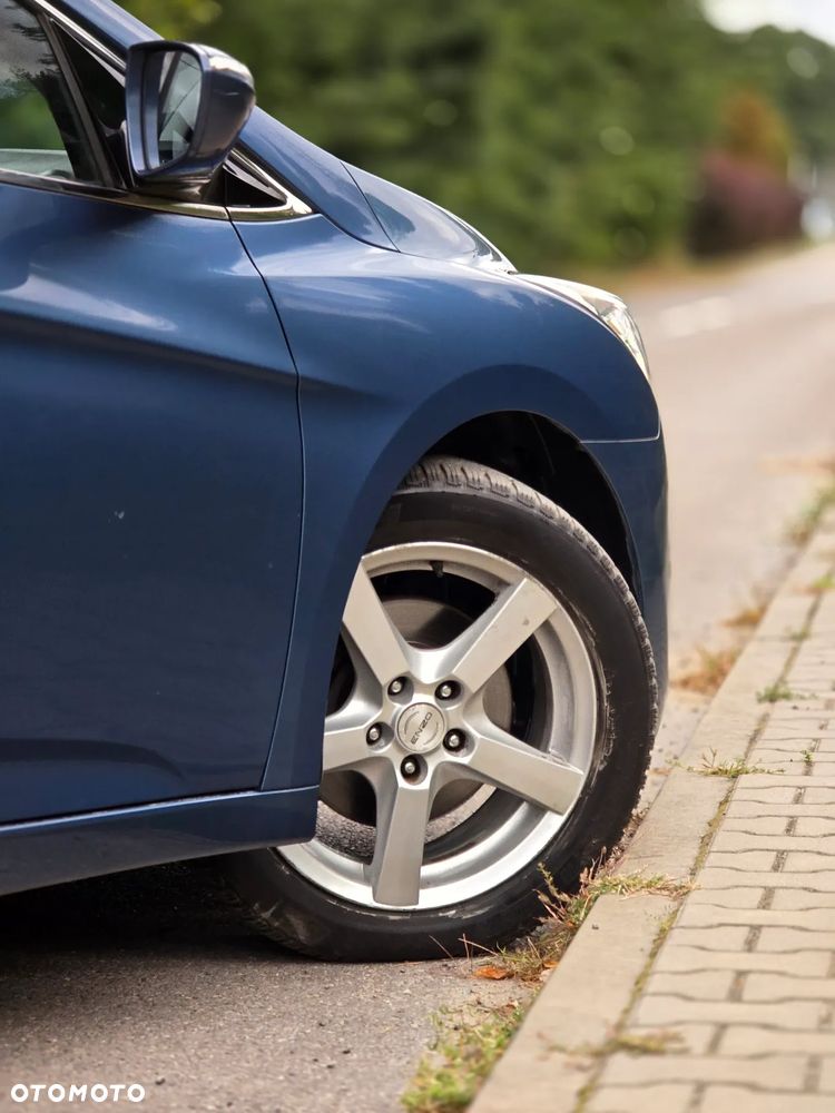 Hyundai i40 1.6 GDI BlueDrive Business - 37