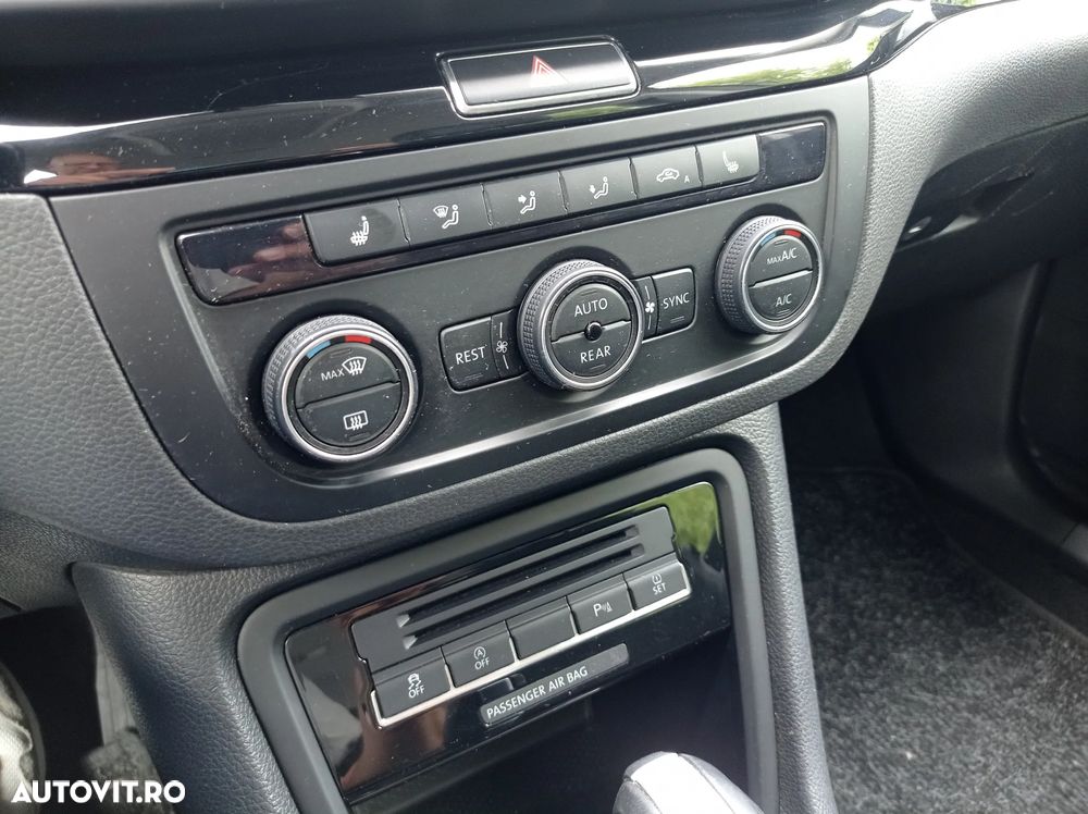 Volkswagen Sharan - 30