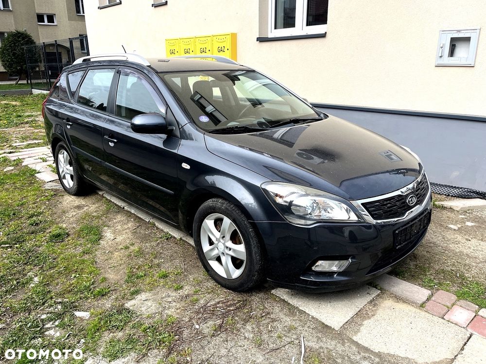 Kia Ceed 1.4 Comfort + - 4