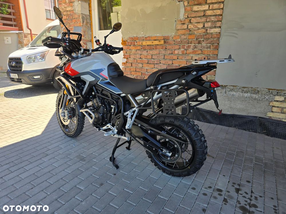 Triumph Tiger - 2