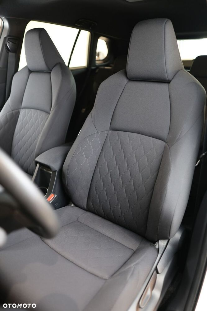 Toyota Corolla Cross - 8