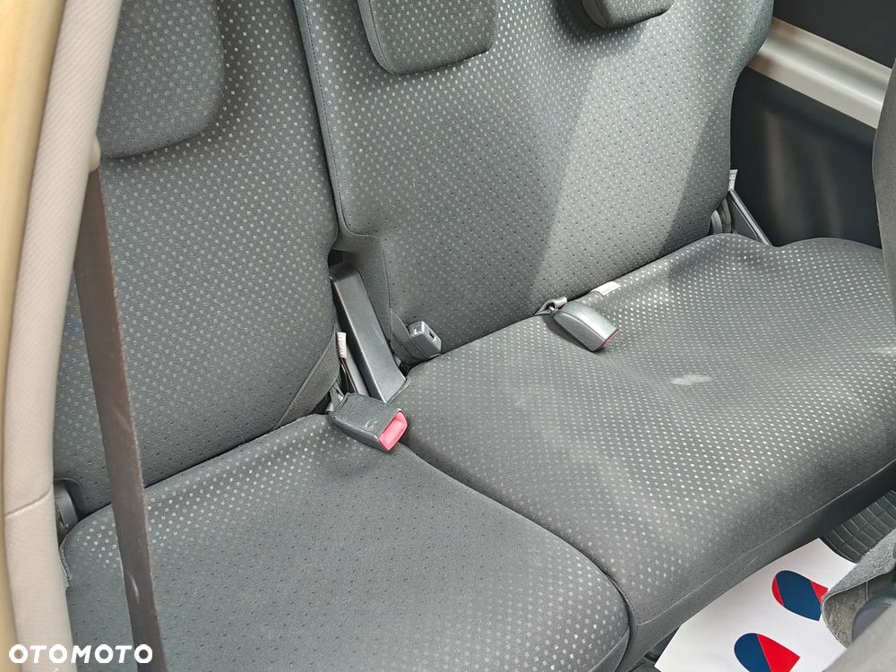 Toyota Yaris 1.33 Dynamic - 18