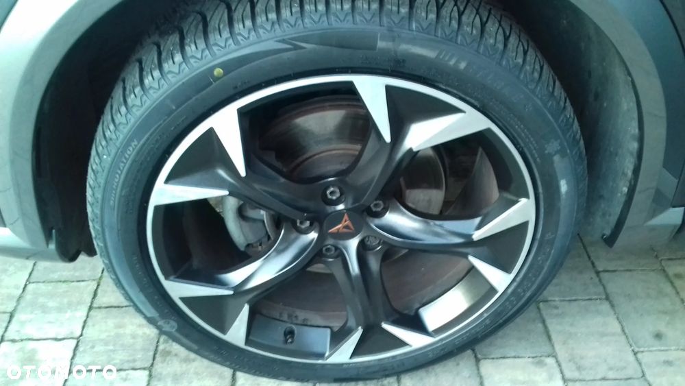 Cupra Formentor - 27