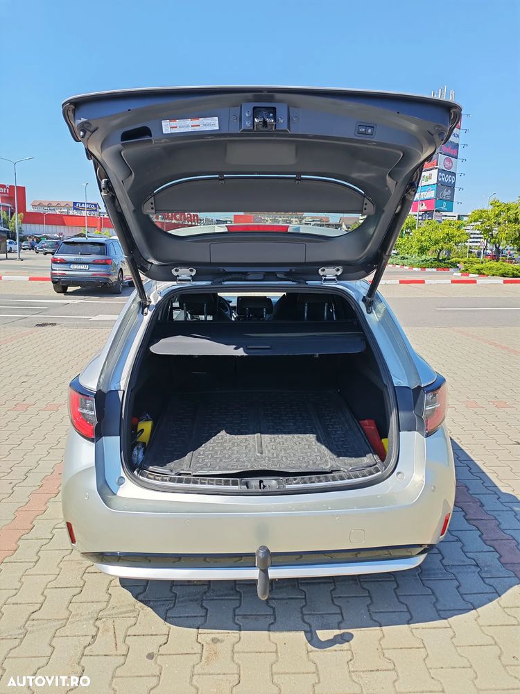 Toyota Corolla - 17