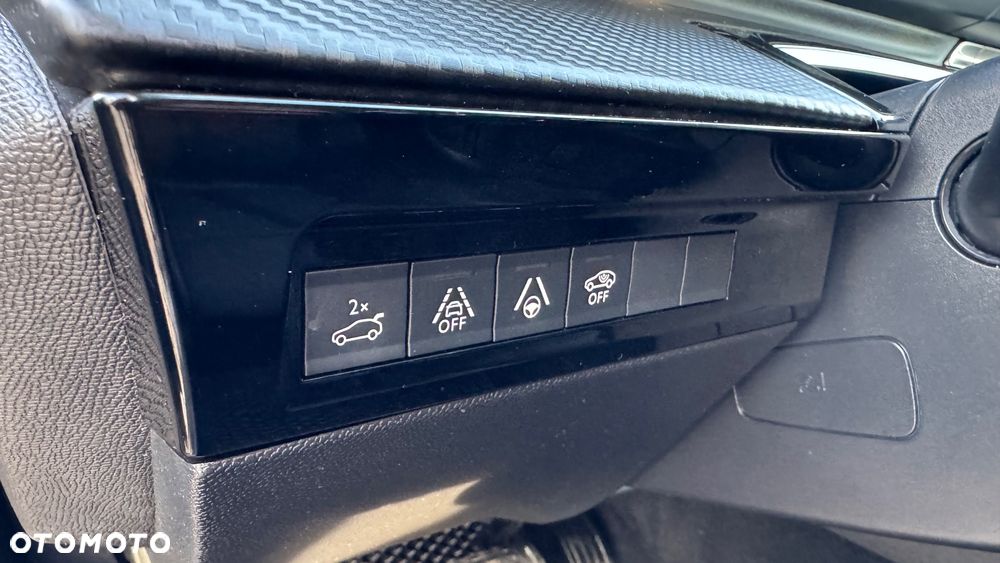 Peugeot 508 BlueHDi 130 EAT8 Active Business-Paket - 21